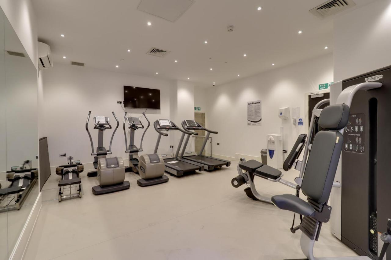 La Casa Suites สลาว ภายนอก รูปภาพ