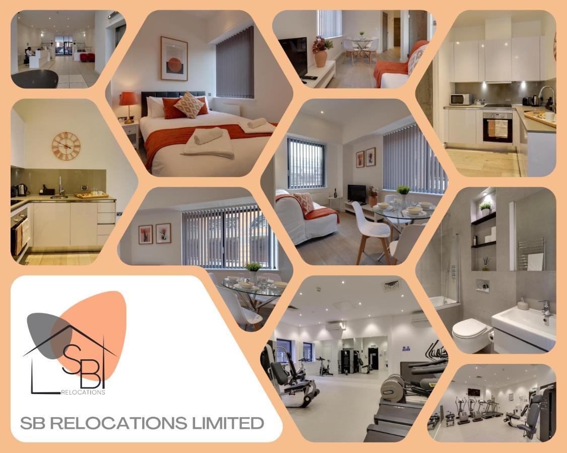 La Casa Suites สลาว ภายนอก รูปภาพ